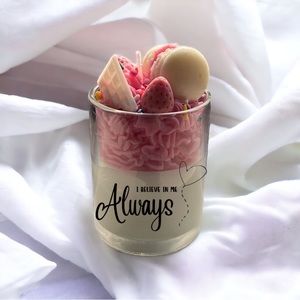 Handmade Candle Macaron - Vanilla Fragance